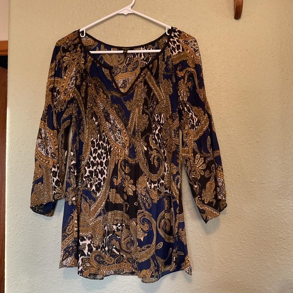 Cupio women’s lightweight top, S, 3/4 length sleeves.